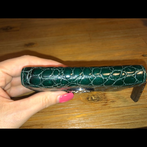 Beautiful Tory Burch Emerald Green Small Wallet - Picture 7 of 7